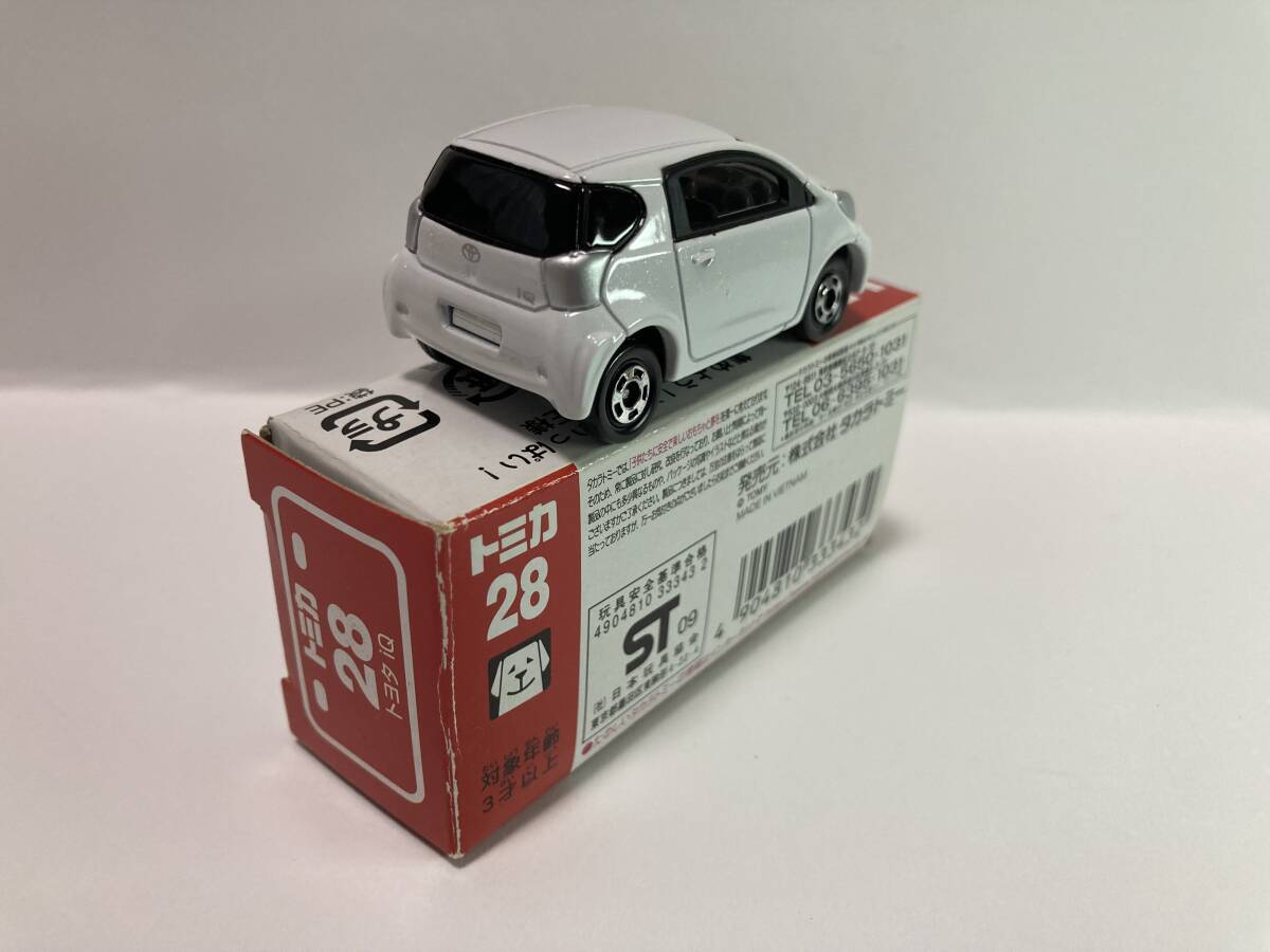 トミカ 28 トヨタ iQ_画像4