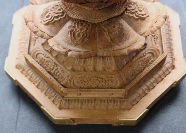 △な-275 福田照明 作 白檀 仏像 中古 阿弥蛇如来 立像 五寸 △な-275 福田照明 作 白檀 仏像 中古 阿弥蛇如来 立像 五寸