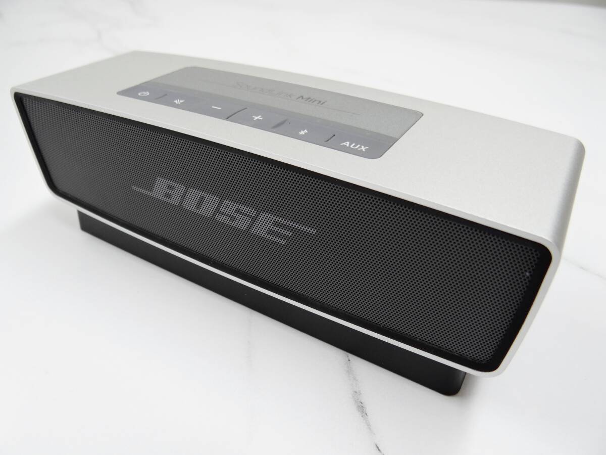 【美品】 BOSE SoundLink Mini Bluetooth speaker 充電クレードル付の画像1