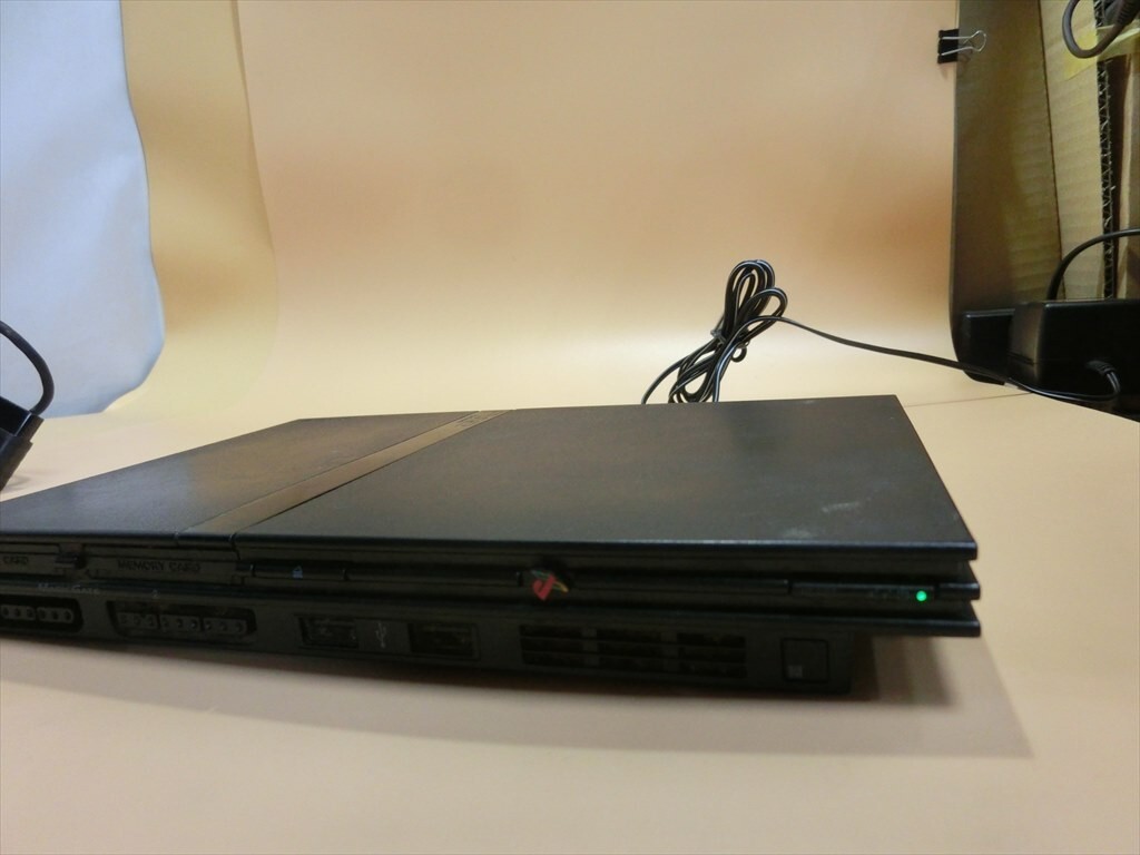 【HW94-20】【80サイズ】▲PS2 プレイステーション2 薄型 本体セット/ゲーム機/通電可/ジャンク扱い/※傷・汚れ有の画像2