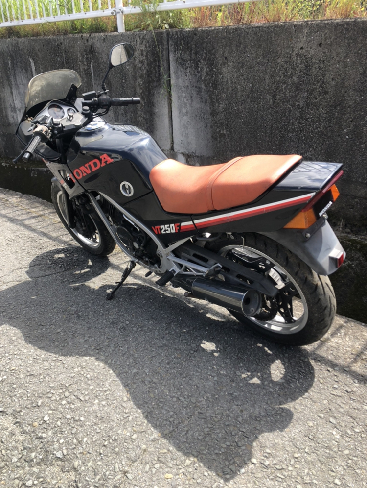 ホンダ　VT250FE 書類付実動ベース車　和歌山市〜_画像6