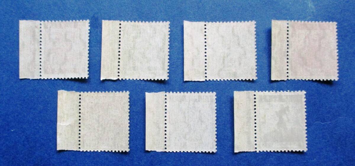 沖縄切手・琉球切手 第１次普通切手再販7種完右ミミ付き X22 ほぼ美品ですが、40銭切手のミミに破れがあります。画像参照してください。の画像2