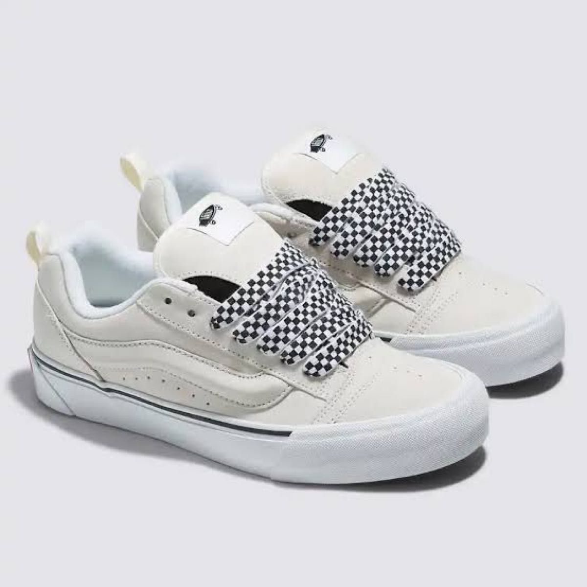 【レア】VANS knu skool vlt lx mashmallowホワイト　 スニーカー スケボー