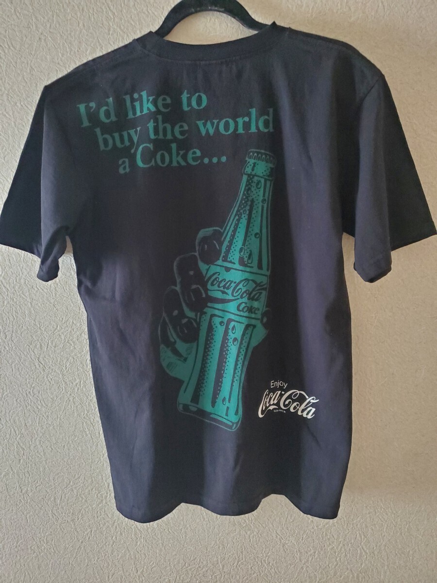 AVIREX コカ・コーラ コラボ 半袖Tシャツ 黒 Ｍサイズ Coca-Cola バックプリント アビレックスの画像1