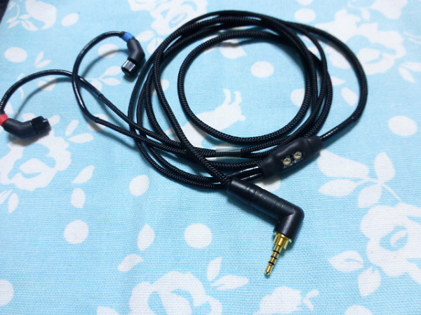 JH Audio 4ピン ケーブル 純銀線 2.5mm4極 L字コネクタ (カスタム対応) JH Audio 八芯 とても柔軟 Roxanne Layla Angie DP-X1A KANN SP1000