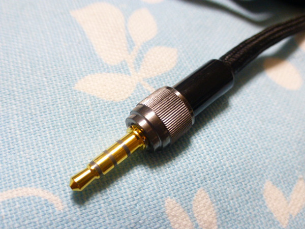 M1ST MV1 ロック機構付 モガミ 2944 XLR 4ピン 200cm(SONY MDR M1ST MV1 ロック機構付 モガミ 2944 XLR 4ピン 200cm(SONY MDR