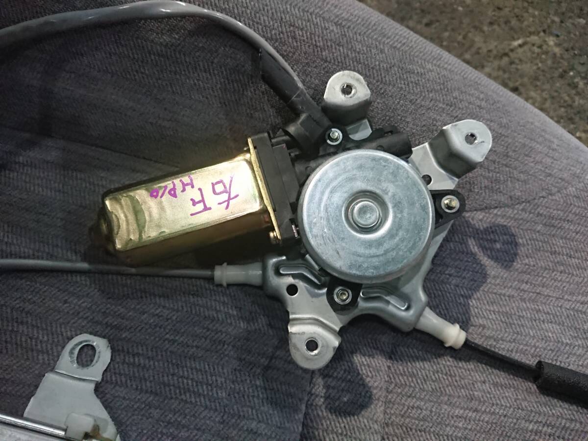  Nissan HP10 Primera driver`s seat right side front window regulator motor regulator motor (258 number )