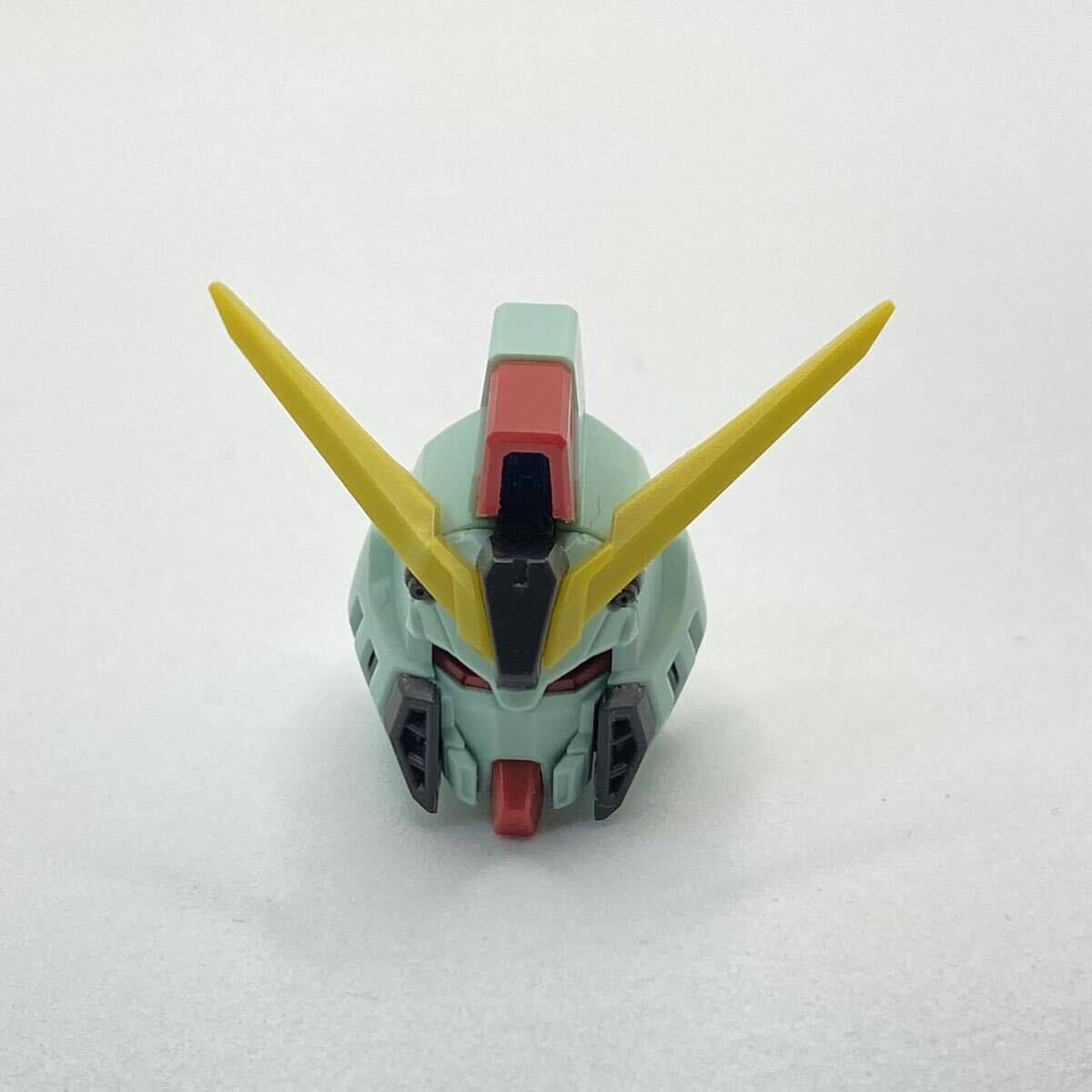 【1/100】 フォビドゥンガンダム 頭部 フルメカニクス ガンプラ ジャンク パーツ_画像2