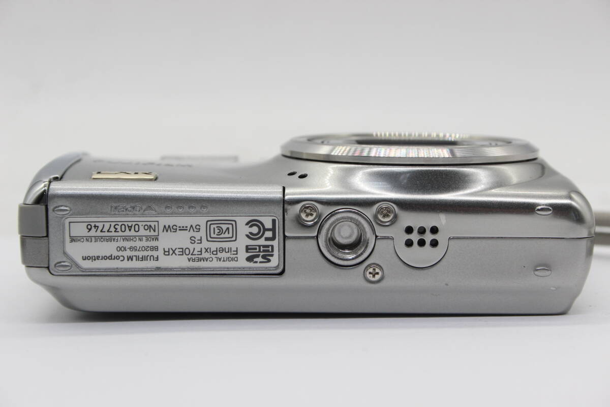 【美品 返品保証】 フジフィルム Fujifilm Finepix F70EXR 10x バッテリー チャージャー付き コンパクトデジタルカメラ v612_画像7