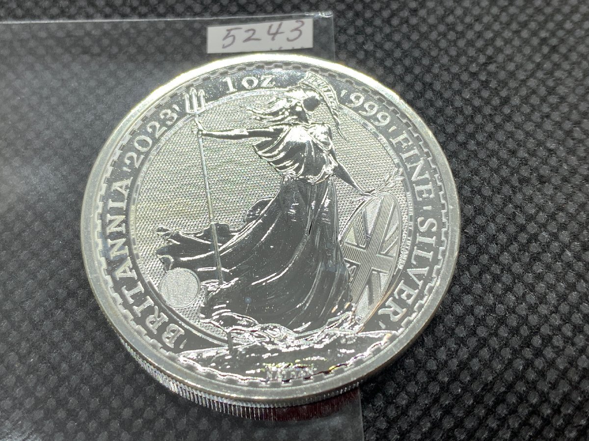 31.1グラム 2023年 (新品) イギリス「ブリタニア」純銀 1オンス 銀貨 (エリザベス2世)の画像1