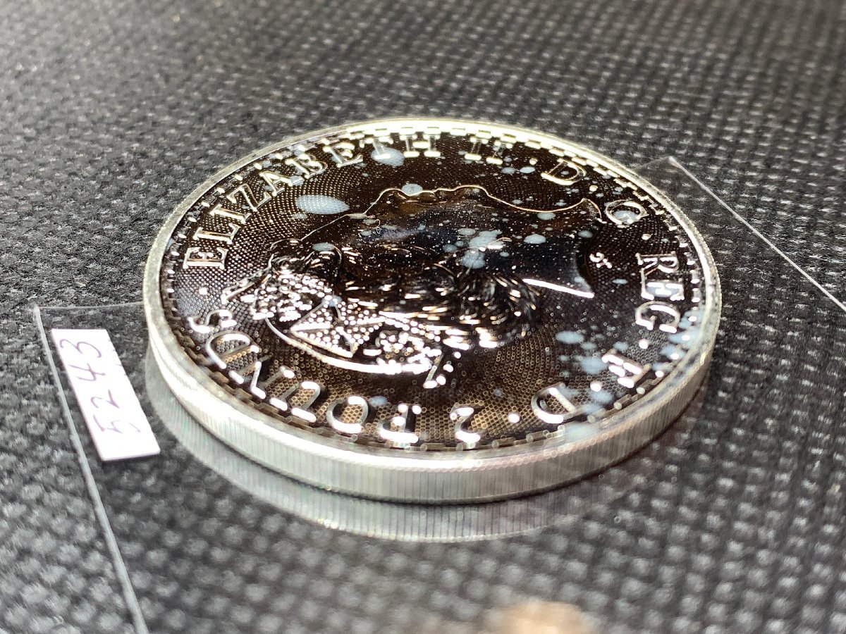 31.1グラム 2023年 (新品) イギリス「ブリタニア」純銀 1オンス 銀貨 (エリザベス2世)の画像6
