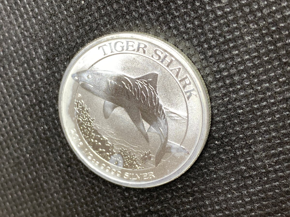 15.55 gram 2016 year ( new goods ) Australia [ Tiger Shark ] original silver 1/2 ounce silver coin 