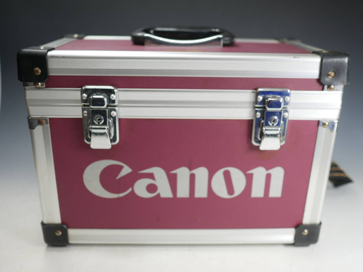 ◆Canon アルミ カメラケース ハードケース レッド×シルバー 鍵付 USED品 キヤノン_画像1