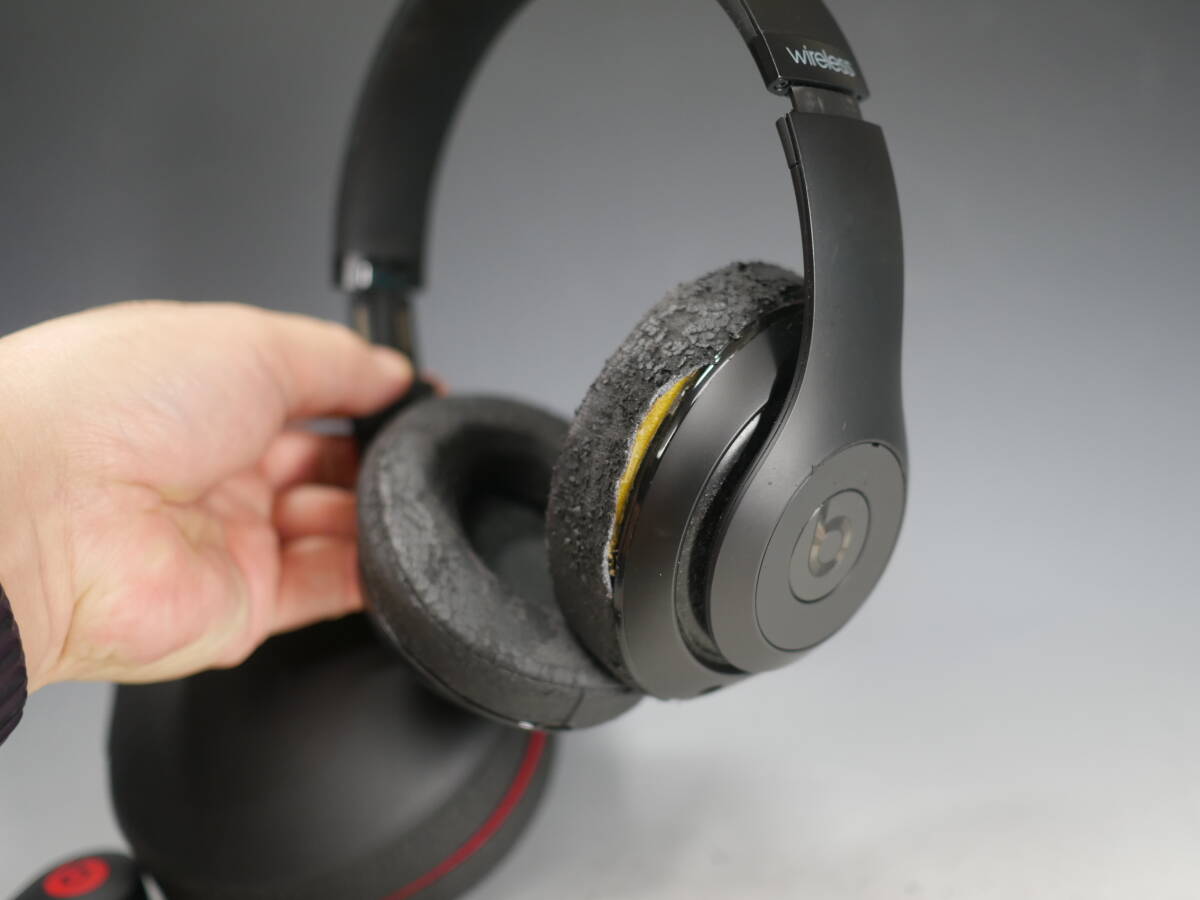 ◆Beats【Studio】ワイヤレスヘッドホン 現状 ジャンク品 ビーツ_画像8