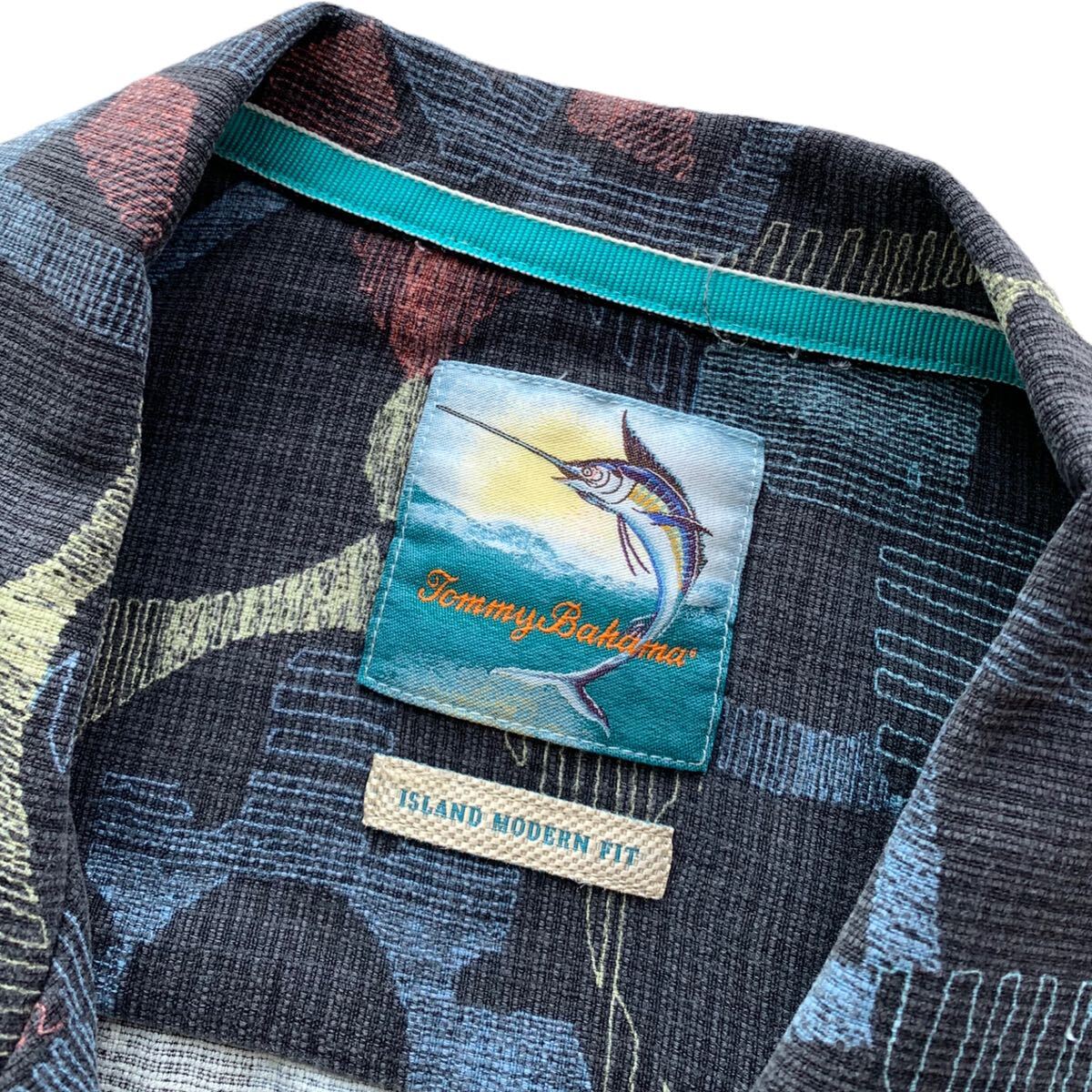 Tommy Bahama オープンカラーシャツ シルク100% 総柄 XL ミッドセンチュリー アトミック 幾何学 開襟 ボックス アロハ ハワイアン_画像5