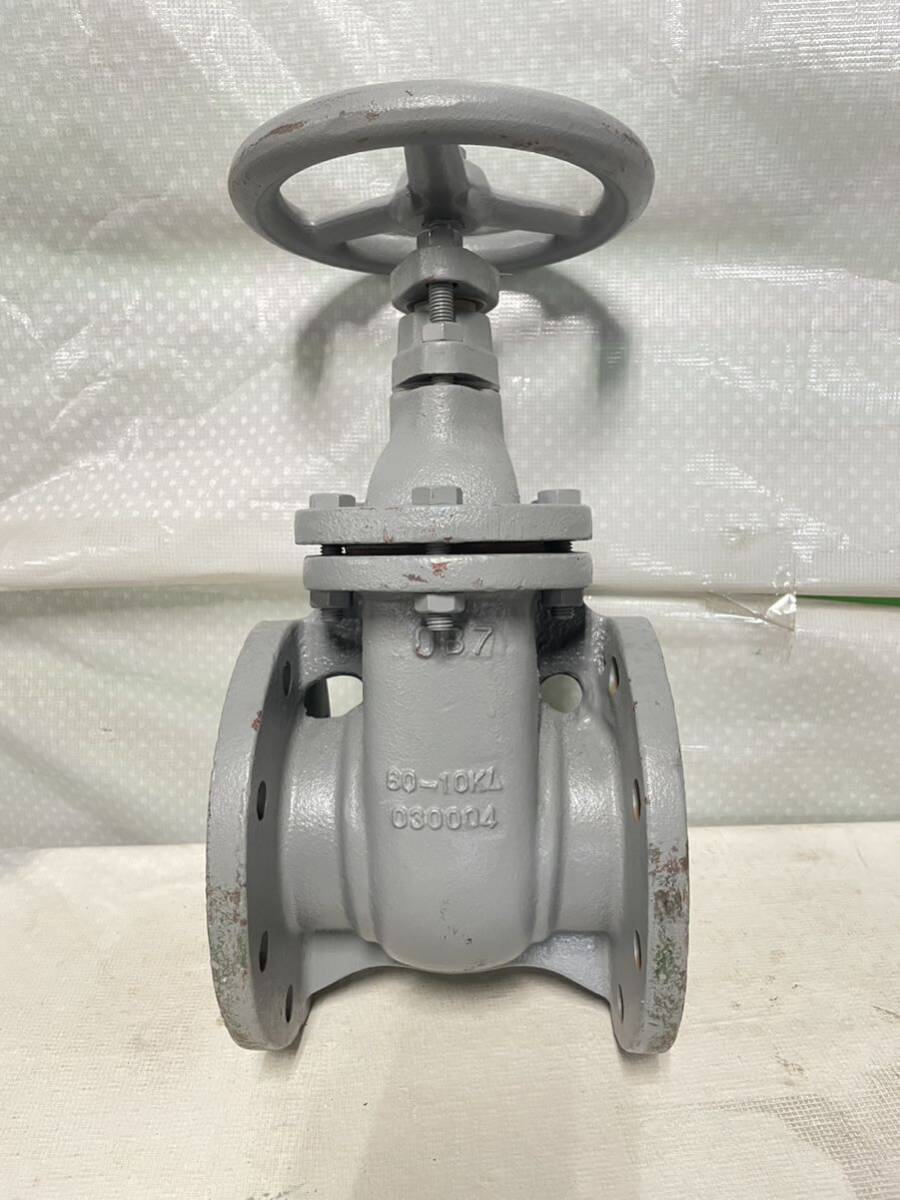 ① 川本製作所 80-10K フランジ10K並 ゲートバルブ 1個 未使用品 ① 川本製作所 80-10K フランジ10K並 ゲートバルブ 1個 未使用品