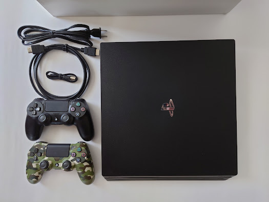 ジャンク)SONY PlayStation4 CUH-2200BBZR ジャンク)SONY PlayStation4 CUH-2200BBZR