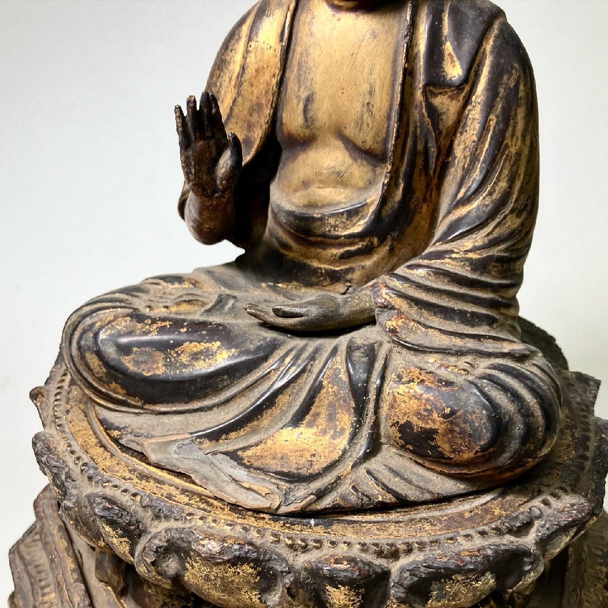 【京全】仏教美術 木彫 玉眼入 阿弥陀如来坐像 高さ：36cm 時代物の画像6
