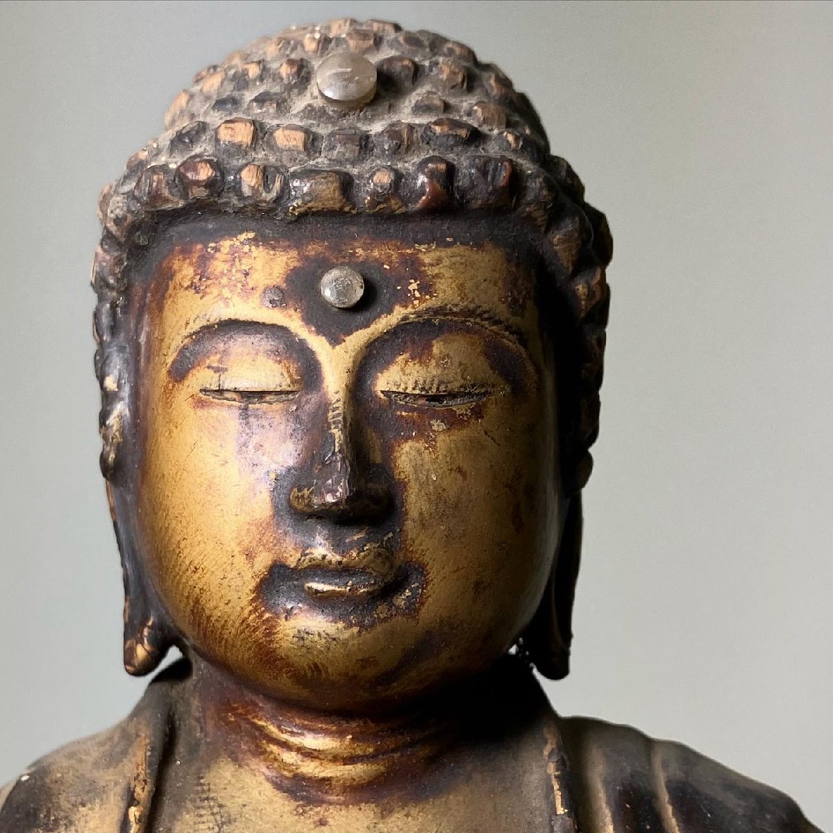 【京全】仏教美術 木彫 玉眼入 阿弥陀如来坐像 高さ：36cm 時代物の画像5