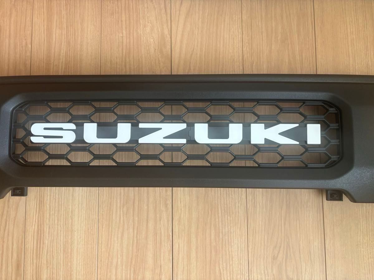 ジムニーjb64/74 超ビッグエンブレムSUZUKIバージョン 完全 ジムニーjb64/74 超ビッグエンブレムSUZUKIバージョン 完全