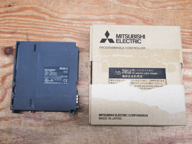 未使用品 三菱 MITSUBISHI シーケンサ Q02UCPU シーケンサー 2021年製 管理6Y0517F-B07_画像1