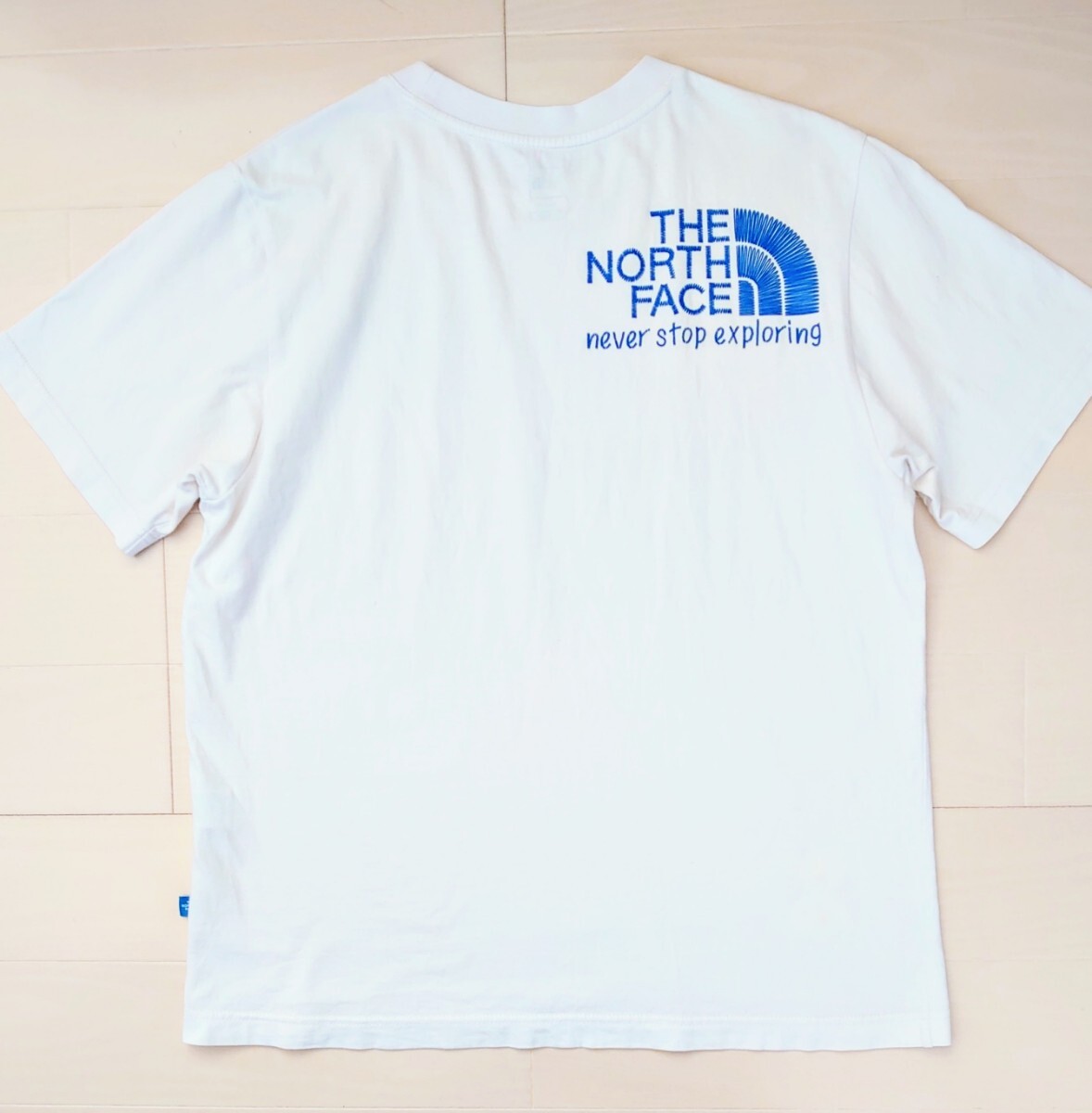 THE NORTH FACE★ザノースフェイス ホワイトレーベル【NEVER STOP EXPLORING】両面プリント Tシャツ _画像3