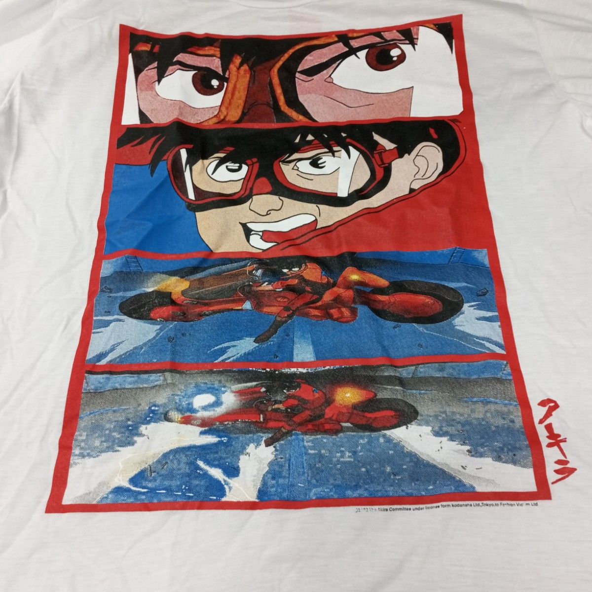 AKIRA　アキラ　Tシャツ　XLサイズ