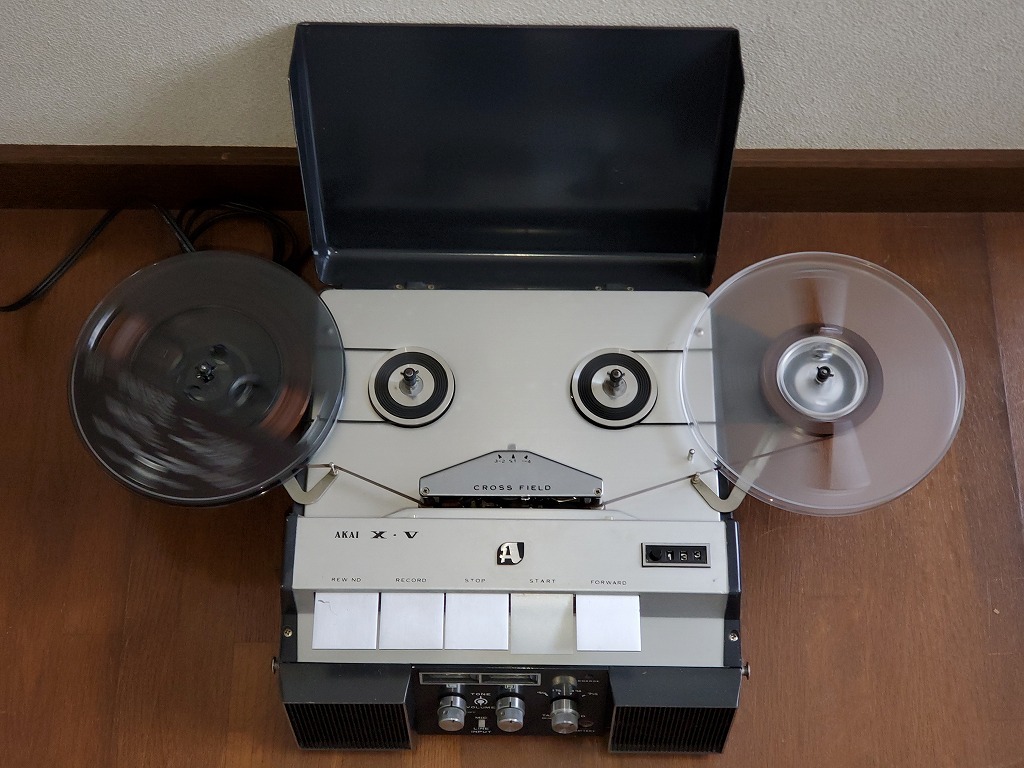 [ re-exhibition ][ rare ]AKAI X-V reproduction operation OK NAGRA. like reel adaptor attaching 