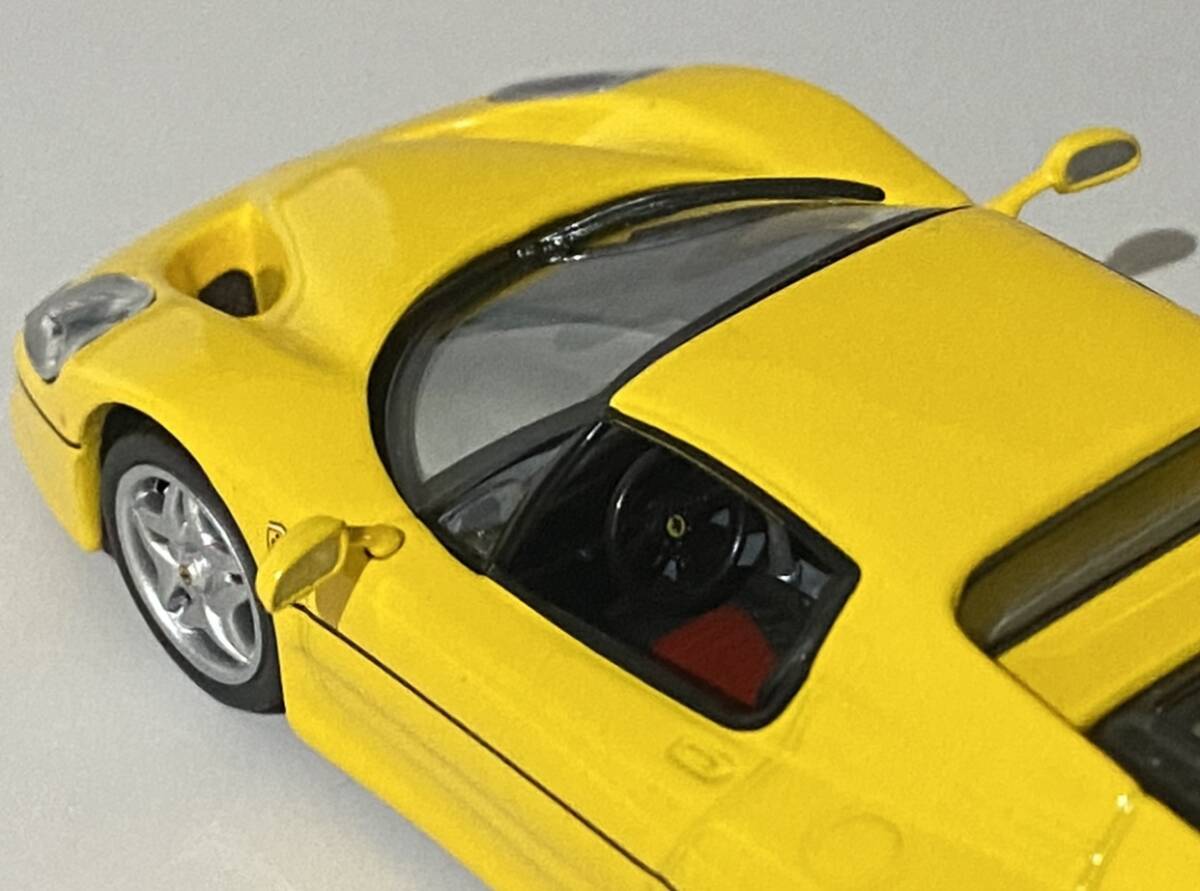 1/43 Ferrari F50 Giallo Modena ◆ Designed by Lorenzo Ramaciotti & Pietro Camardella at Pininfarina , 4.7L V12 ◆ フェラーリ F50_画像9