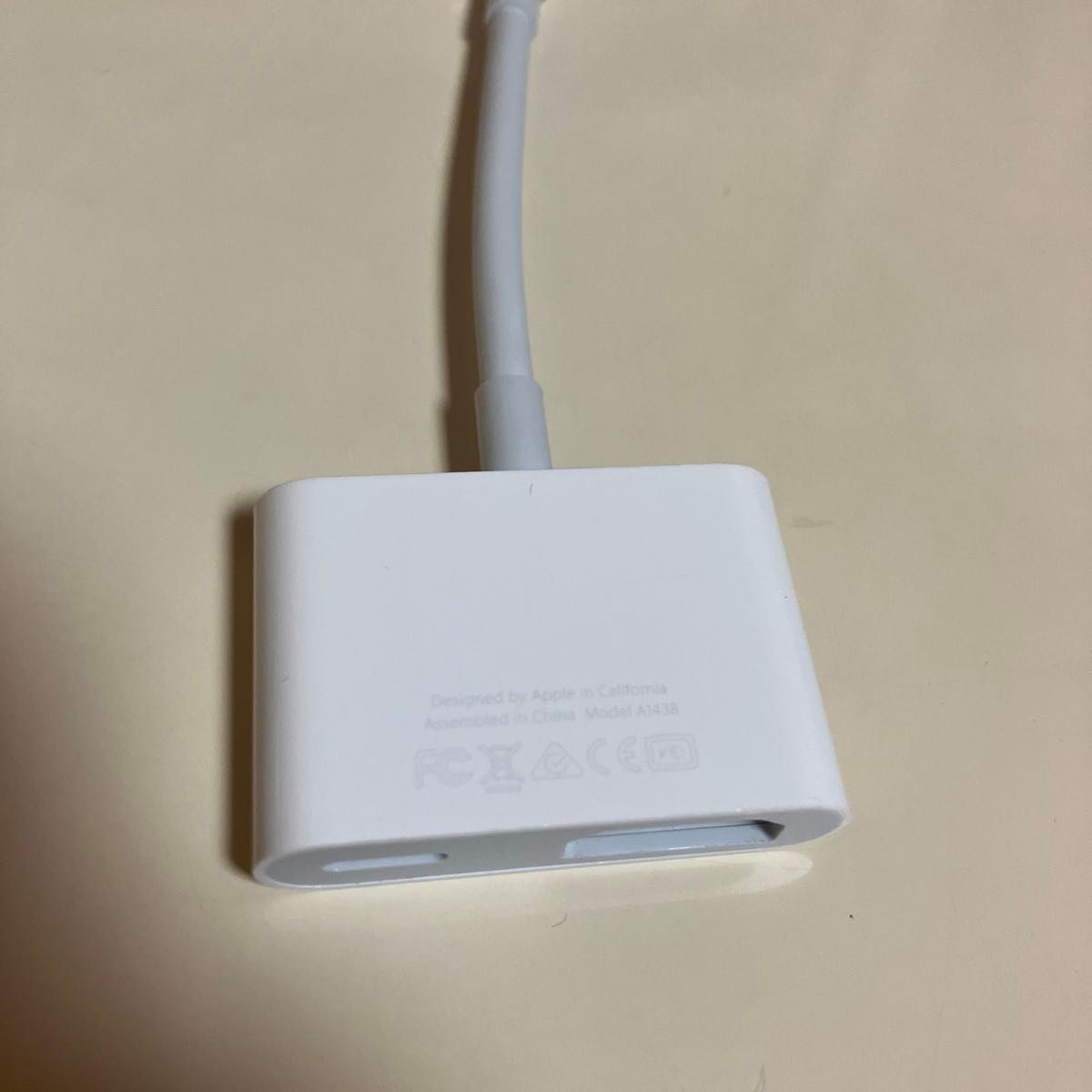 Apple純正  Lightning Digital AVアダプタ A1438  HDMI変換ケーブル