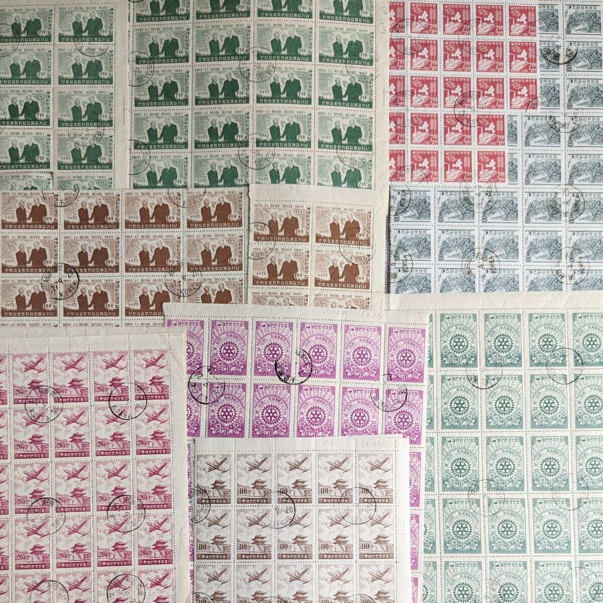 5◆韓国切手　シート 8種類 328枚 1967年 消印あり コレクション KOREA おまとめ_画像1