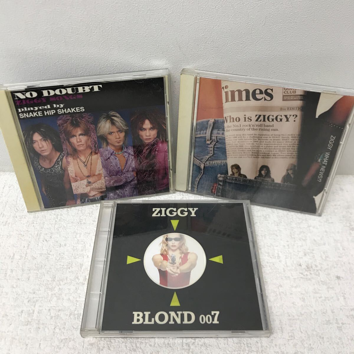 I0515D3 ZIGGY ジギー CD 5巻セット 音楽 邦楽 ロックバンド / BLOND 007 / WHAT NEWS!? / CRAWL / ZOO &RUBY / SHAKE HIP SHAKES_画像3