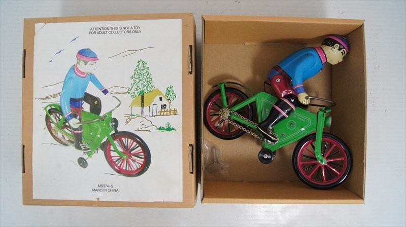 自転車に乗る人 ブリキ ゼンマイ式 中国製 サイクリング 自転車 バイク 箱付き 雑貨_画像8