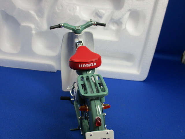 ★EBBRO Honda Super Cub C100 (GREEN) 10027　 　　1/10 　MMP中国製 　　　　　(管:EB-039)_画像8