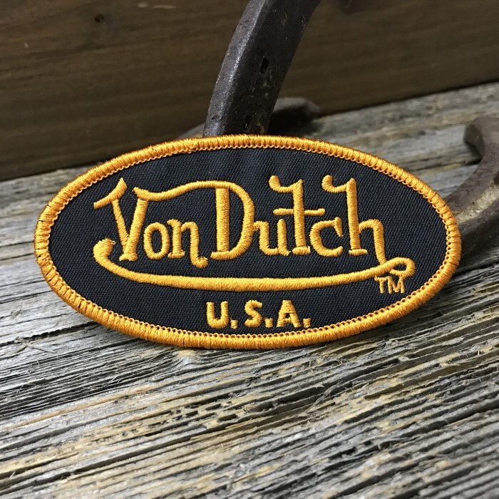 ボンダッチ USA 楕円形 ロゴ ワッペン ◆ Von Dutch アイロン接着対応 パッチ 黒地 オレンジ文字 CAWP142の画像1