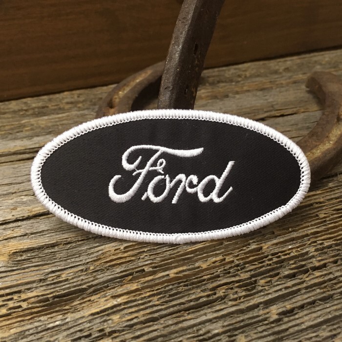 フォード だ円形 ロゴ ワッペン アイロン接着可 ◆ Ford アメ車 パッチ 定番 黒地 CAWP104_画像1