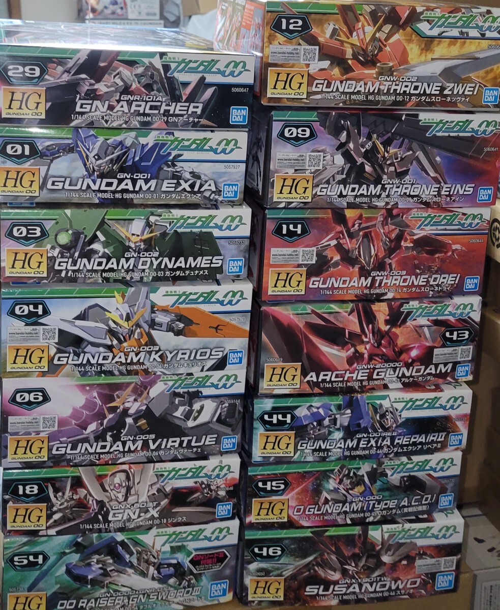 10200円 新品未組立HG1/144 機動戦士ガンダムOOキット14種セット 10200円 新品未組立HG1/144 機動戦士ガンダムOOキット14種セット