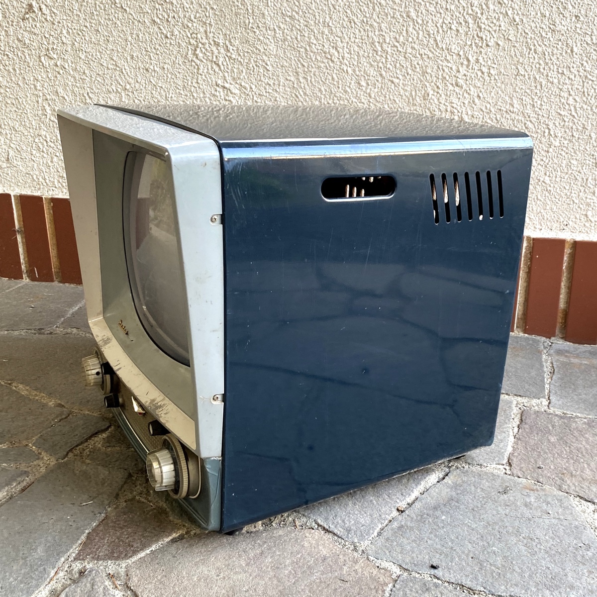 レトロ ナショナル 真空管 白黒テレビ T-14CIT 昭和 当時もの レトロ ナショナル 真空管 白黒テレビ T-14CIT 昭和 当時もの