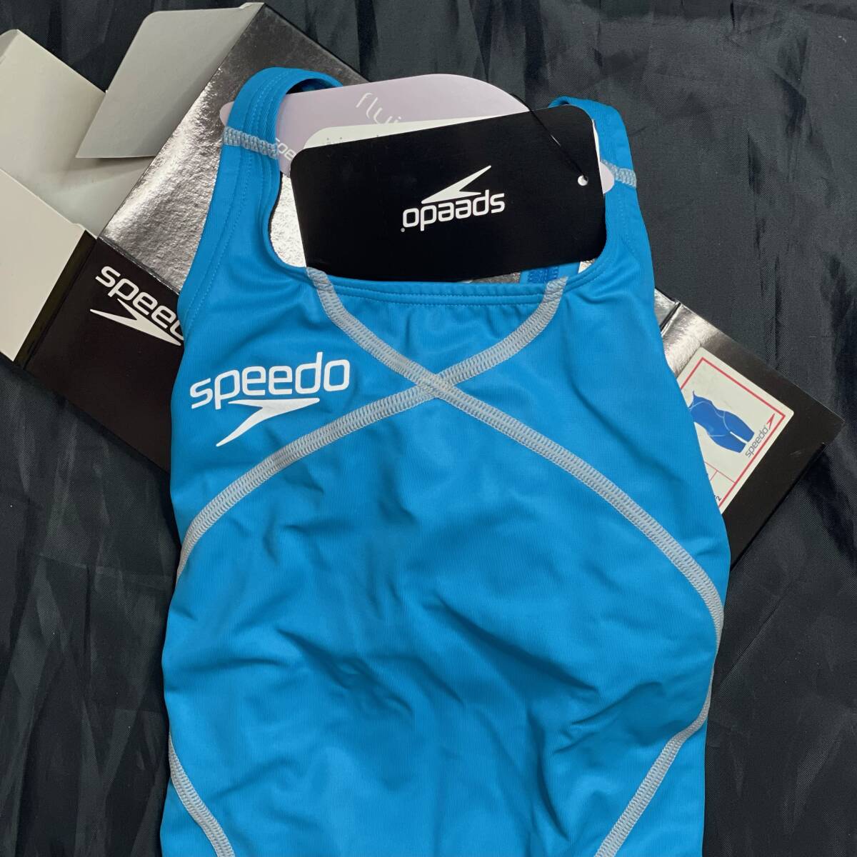 新品 ゴールドウィン SPEEDO flyingfish 女子 競泳水着 ハーフスパッツ フライングフィッシュ ブルーオゥ ターコイズ グラビア レア 部活_画像3