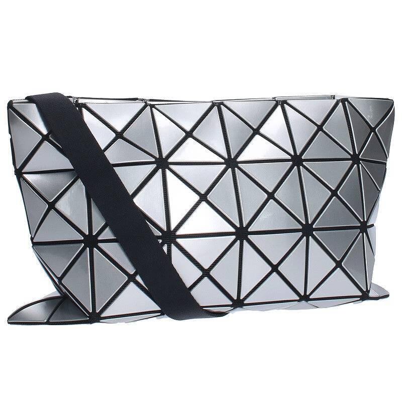 バオバオイッセイミヤケ BAO BAO ISSEY MIYAKE BB71-AG054 トライアングルメッシュショルダーバッグ 中古 FK04_画像1