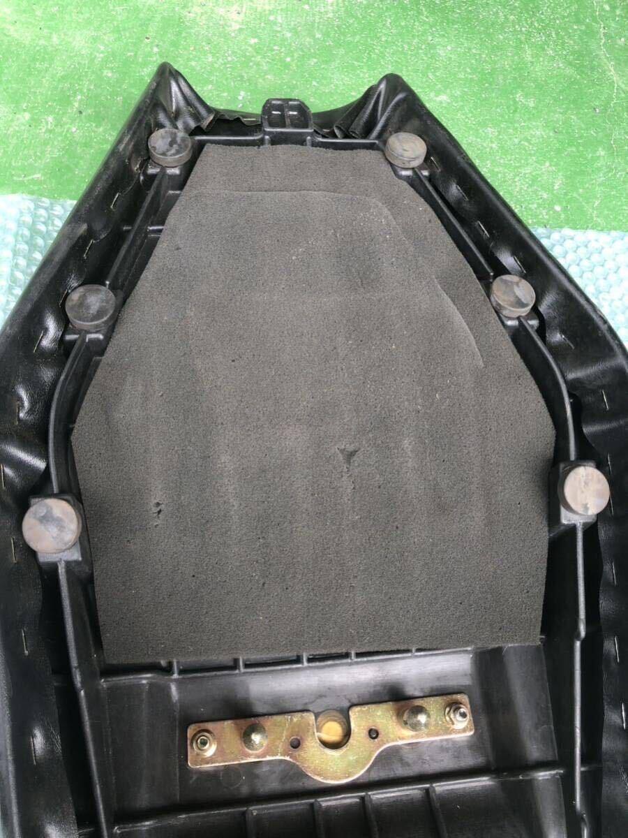 Kawasaki カワサキ　W400 W650 純正シート 長期保管品_画像6