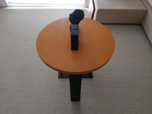 Idee_600 Occasional Round Table / #idee #Arflex #大塚家具 展示品 重厚 北欧 高級 工房 モデルルーム サイドテーブル デンマーク イデーの画像6