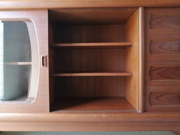 Danish Vintage Teak Cabinet #FRITZ HANSEN #Getama 高級 重厚 北欧 天然木 無垢 ヴィンテージ キャビネット サイドボード リビングボード_画像7