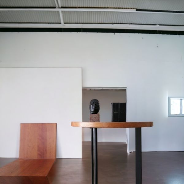 Idee_600 Occasional Round Table / #idee #Arflex #大塚家具 展示品 重厚 北欧 高級 工房 モデルルーム サイドテーブル デンマーク イデーの画像4