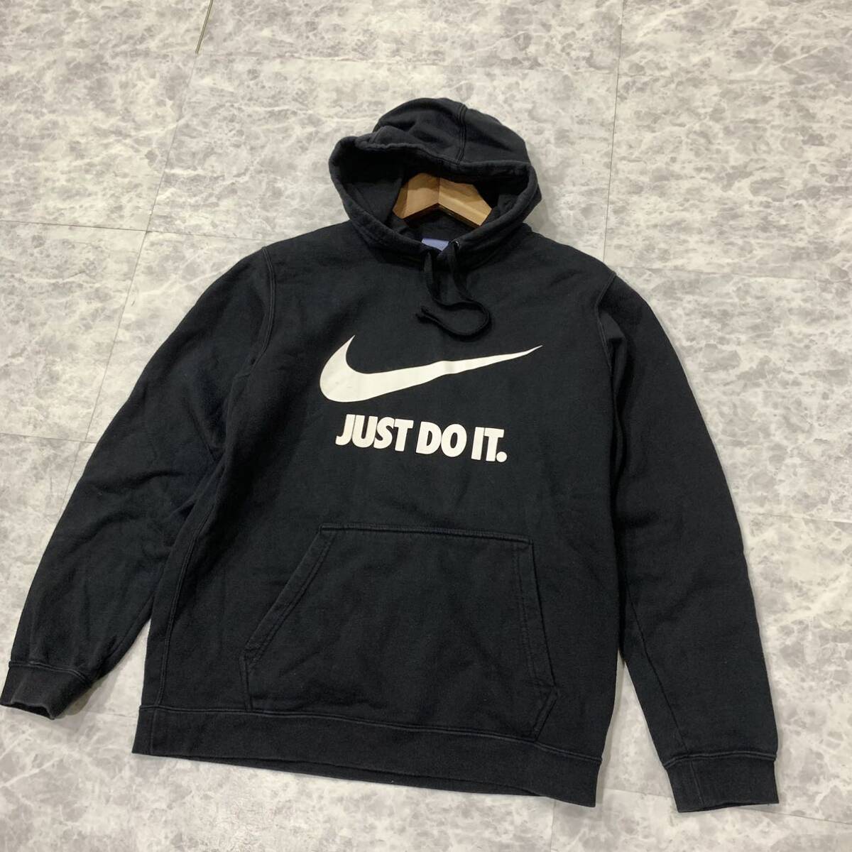 G ▼ 洗練されたデザイン!! '着心地抜群' NIKE ナイキ ロゴプリント スウェット パーカ / フーディ size:L プルオーバー size:L メンズ BLK_画像1