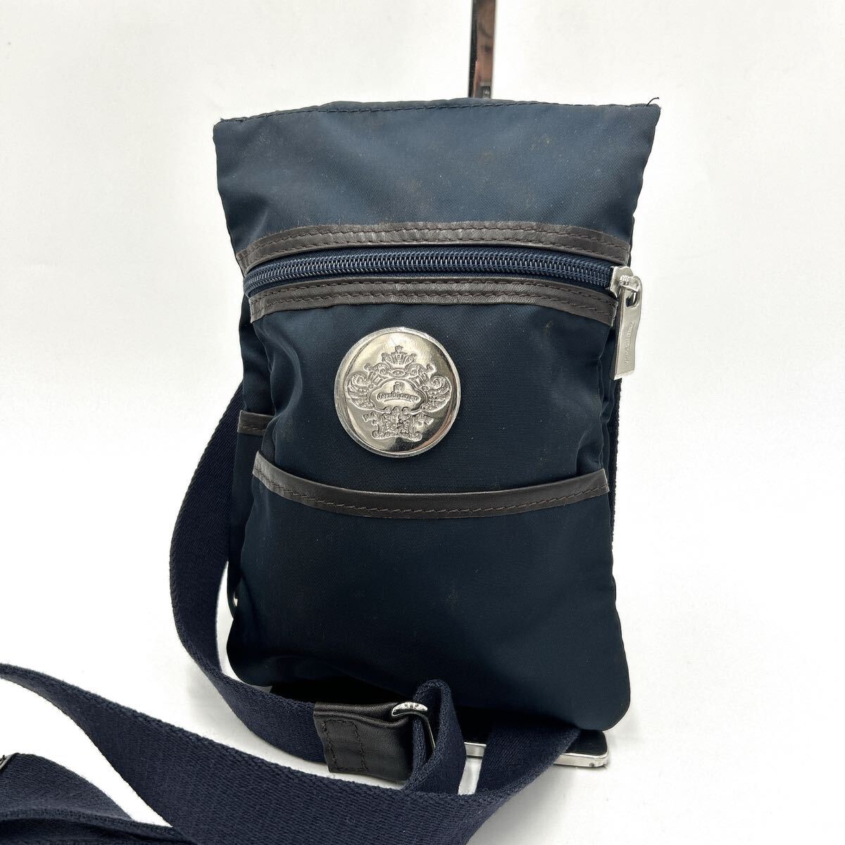 ■ イタリア製 '高級感溢れる' Orobianco オロビアンコ 高品質 折りたたみ式 ショルダーバッグ 斜め掛け鞄 ボディバッグ 婦人鞄 レディース_画像1
