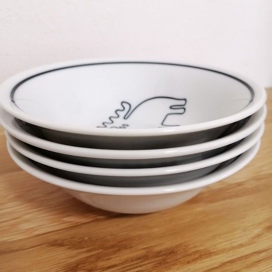 スウェーデン　MOZ　マルチボウル　洋食器　サラダ皿　スープ皿　４枚セット