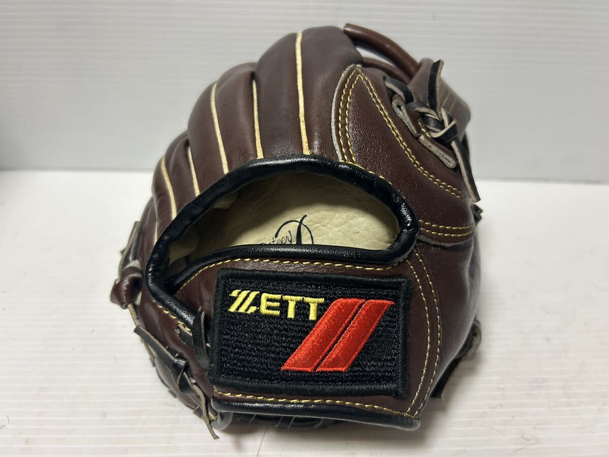 【新品未使用】ZETTソフトボールグラブ内野手用 天然皮革製 旧ラベル 大人用 軟式野球使用可能 オールラウンドの画像7