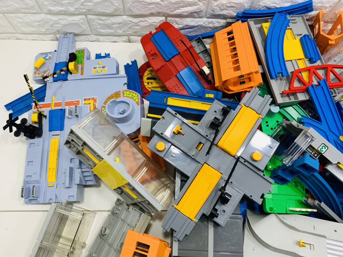 87* approximately 11.1 jpy ~... child Kids toy Takara Tommy TOMICA Tomica Plarail etc. large amount together photograph present condition goods therefore Junk 