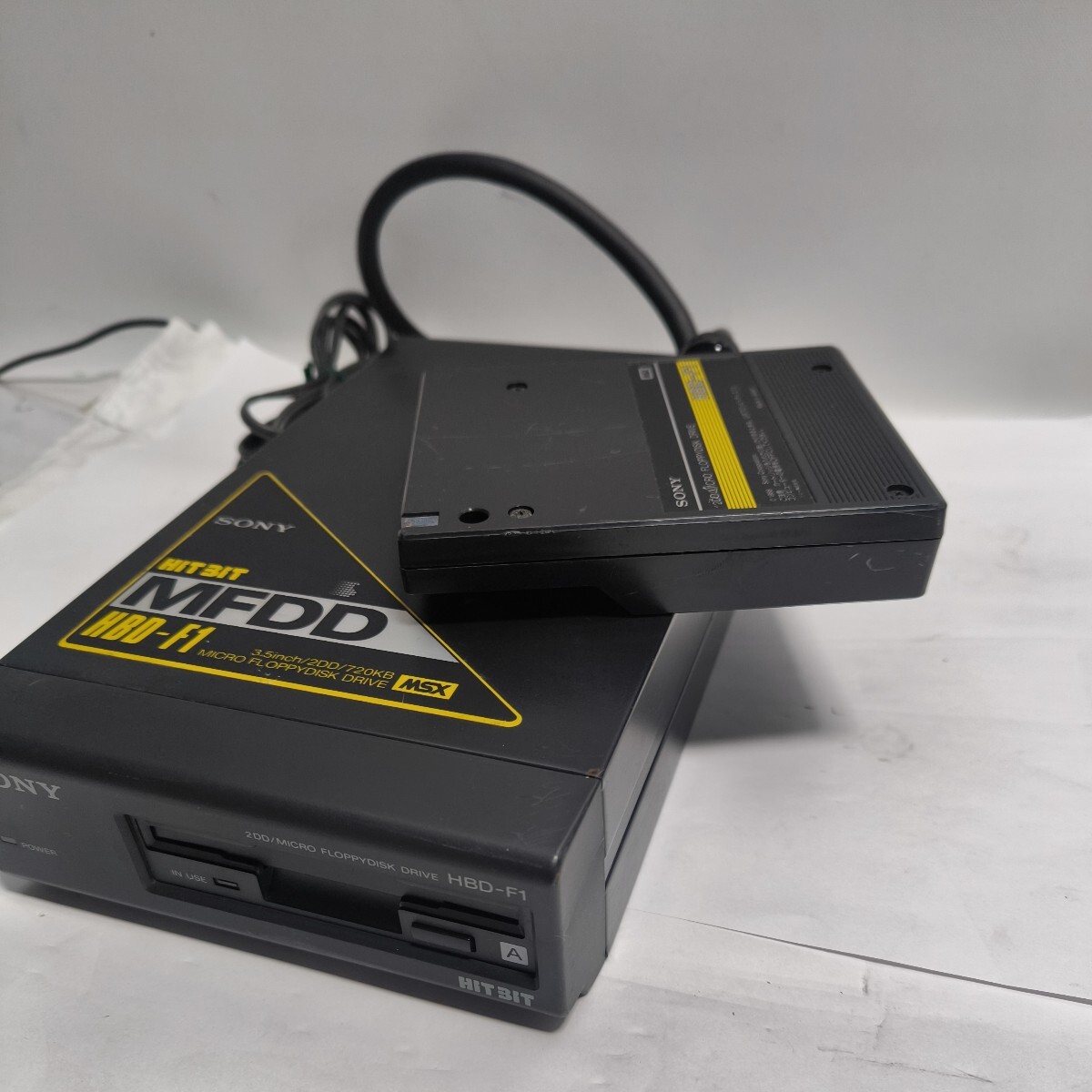 「2FG410」B6346M SONY マイクロフロッピーディスクドライブ MSX MFDD HBD-F1 通電確認 現状出品(240502)の画像4